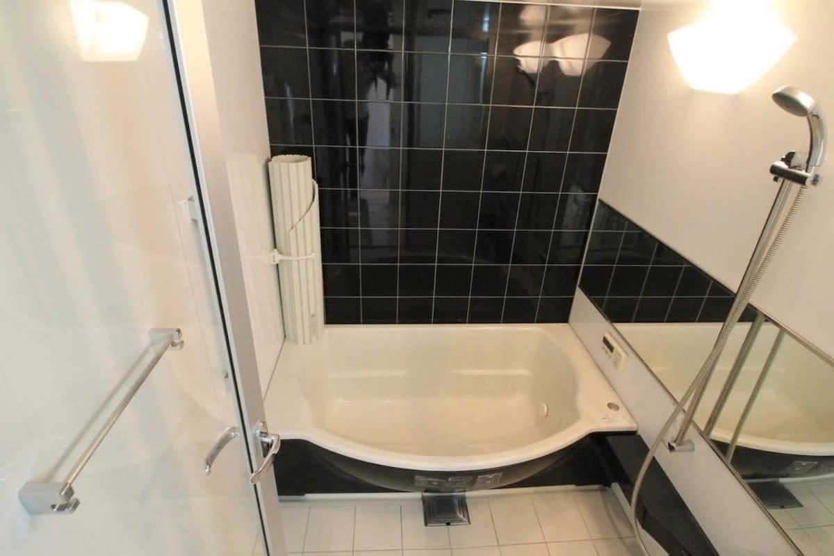 Апартаменты Luxes - 10 Min Hiroshima Station & 2Br Up To 10P Экстерьер фото